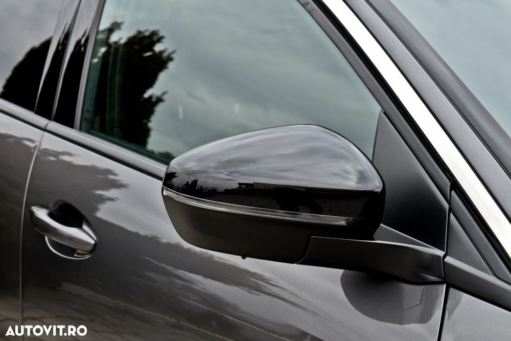 Peugeot 3008 PureTech 130 Stop & Start GPF Allure - 16