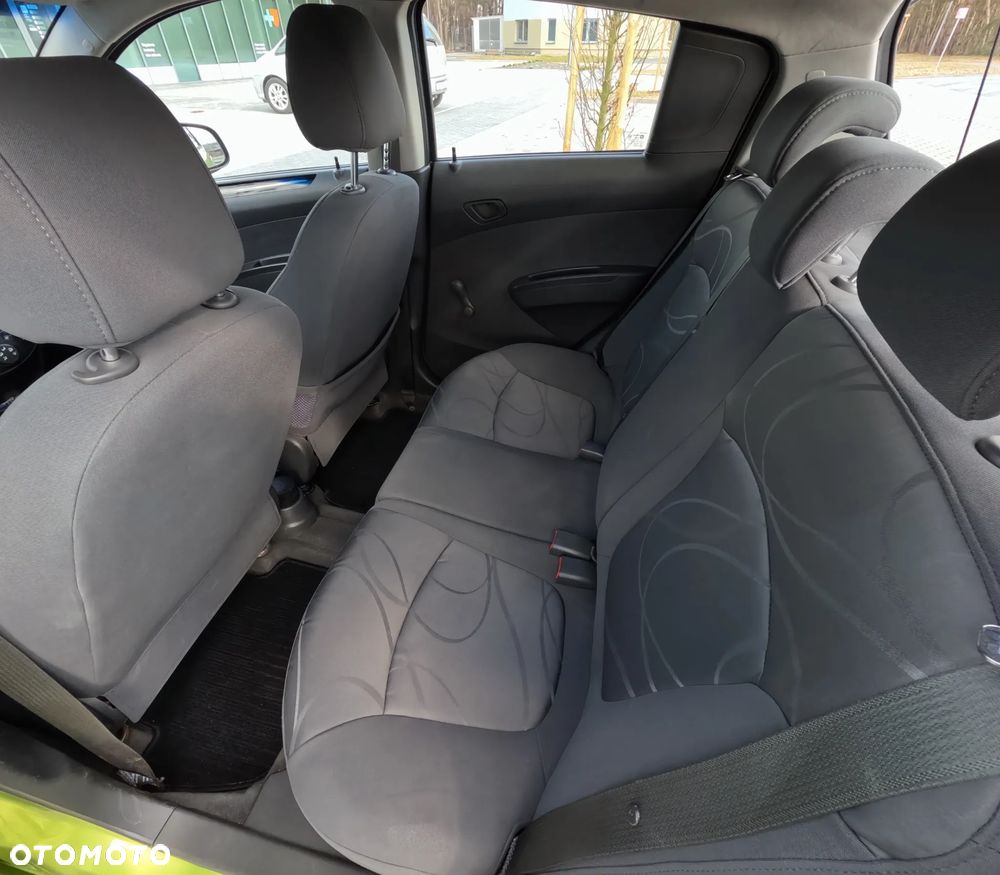 Chevrolet Spark 1.0 - 18