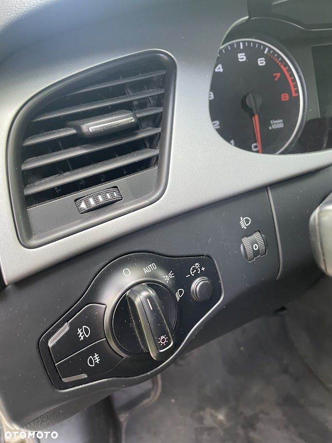 Audi A4 Limousine - 13