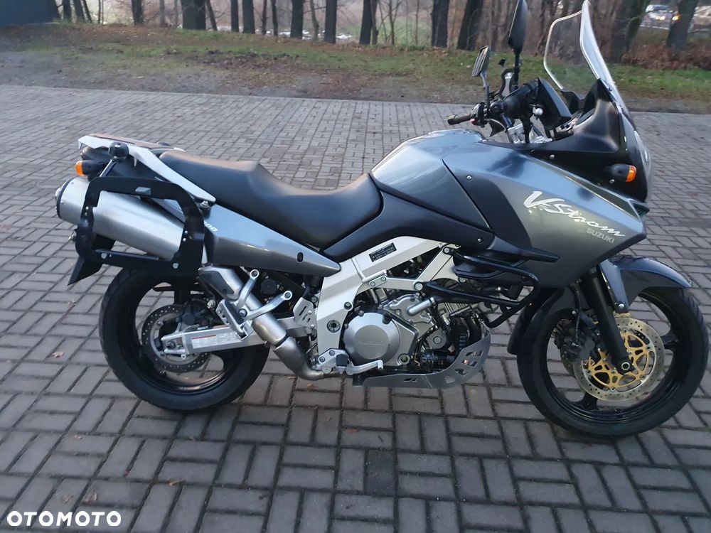 Suzuki V-STROM - 14