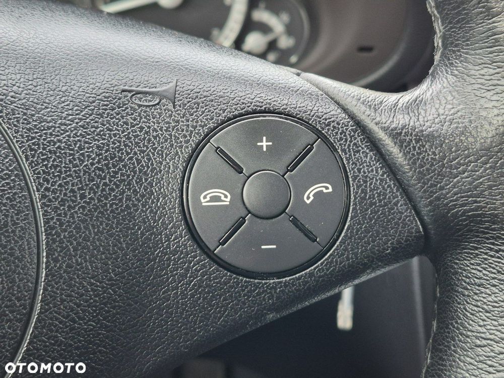 Mercedes-Benz CLC - 28