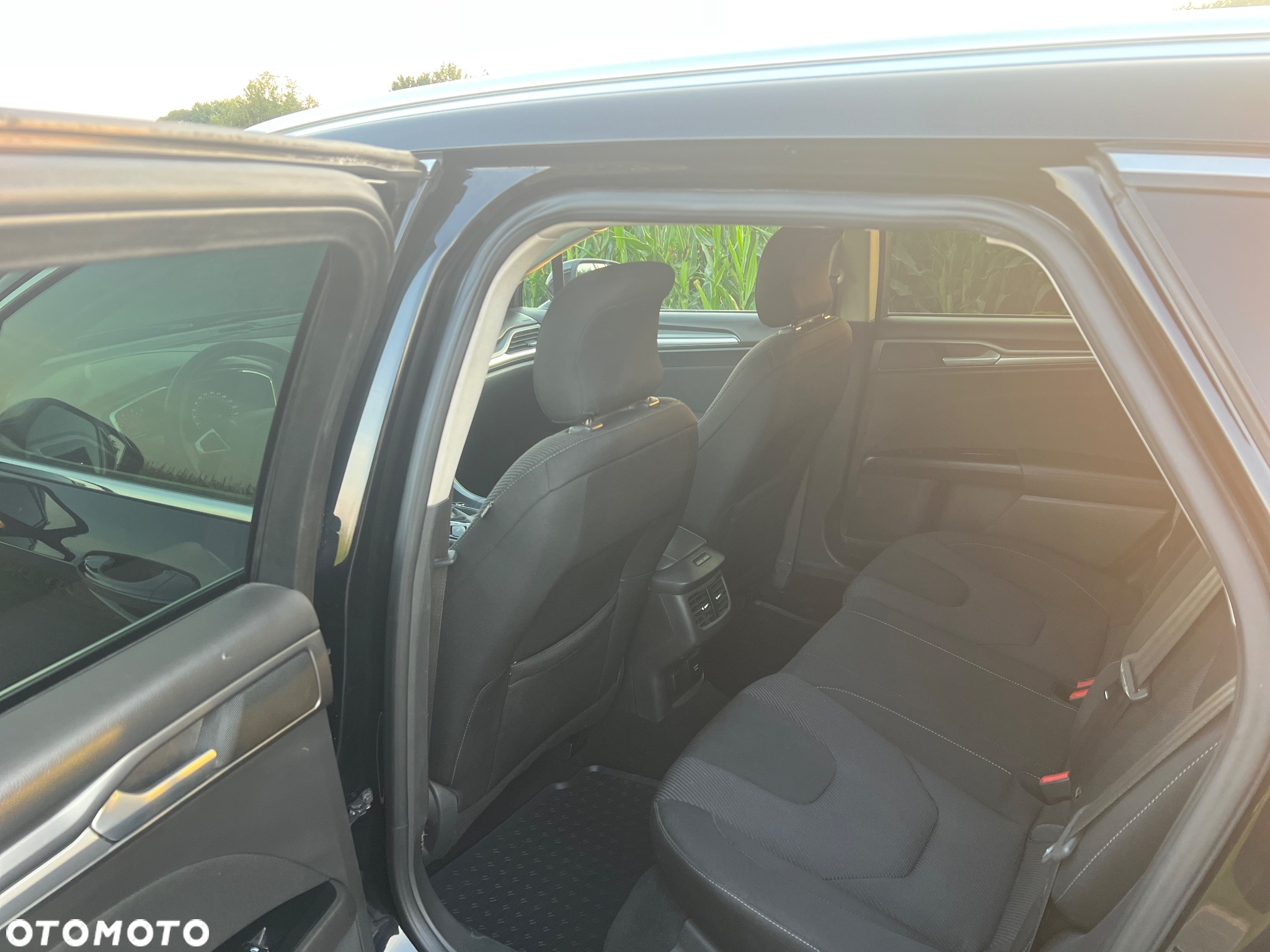Ford Mondeo 2.0 TDCi ST-Line PowerShift - 14
