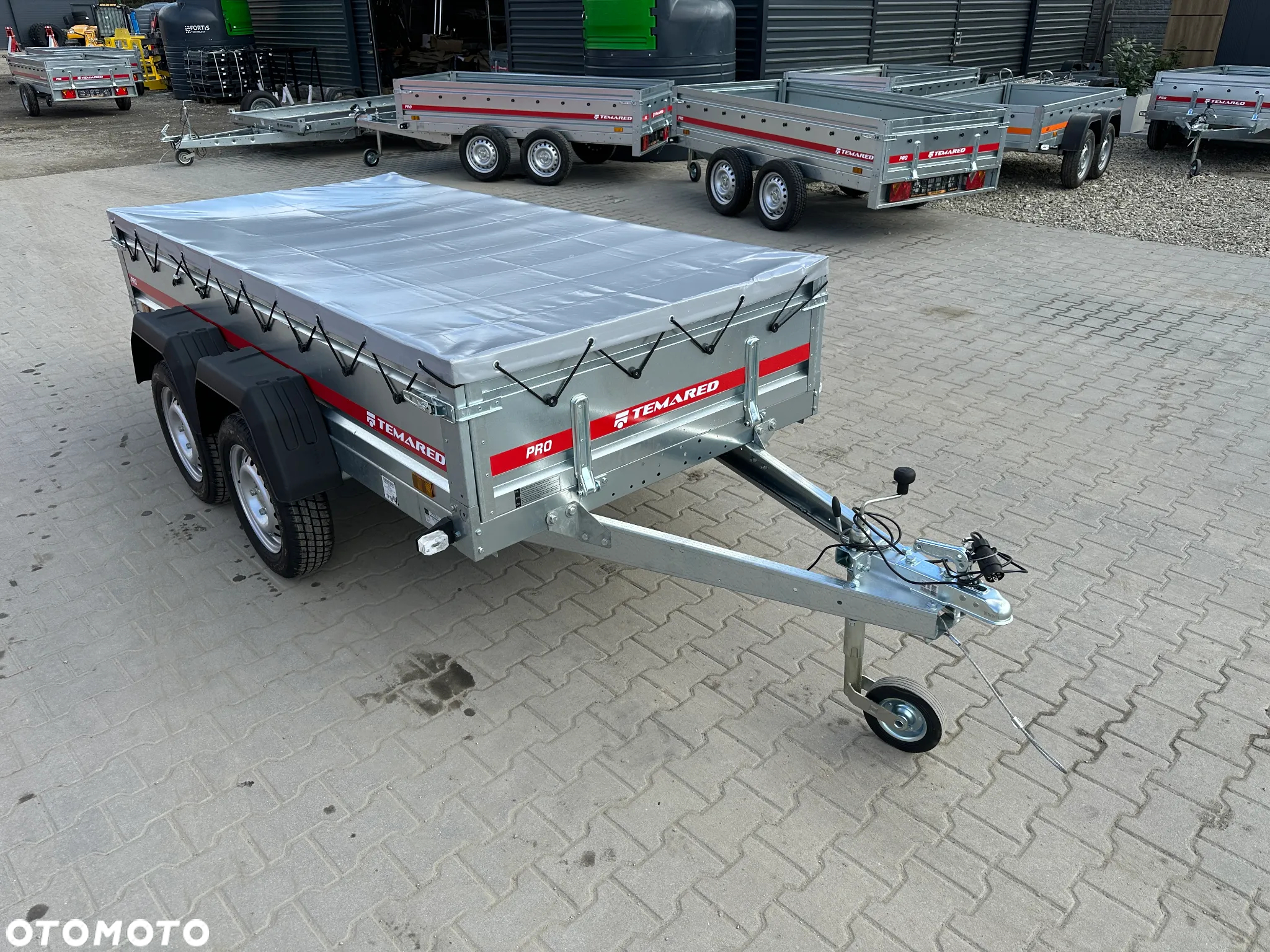 Temared PRO 2612/2 Przyczepka samochodowa 264x126cm dwuosiowa - 7