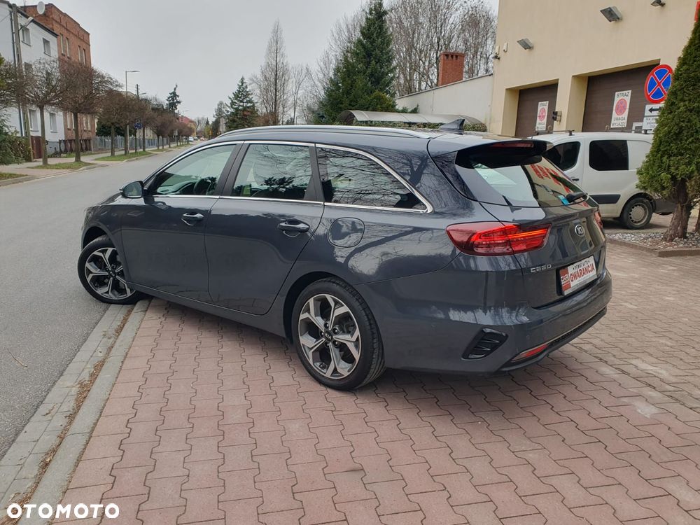 Kia Ceed 1.6 CRDi DCT Spirit - 37