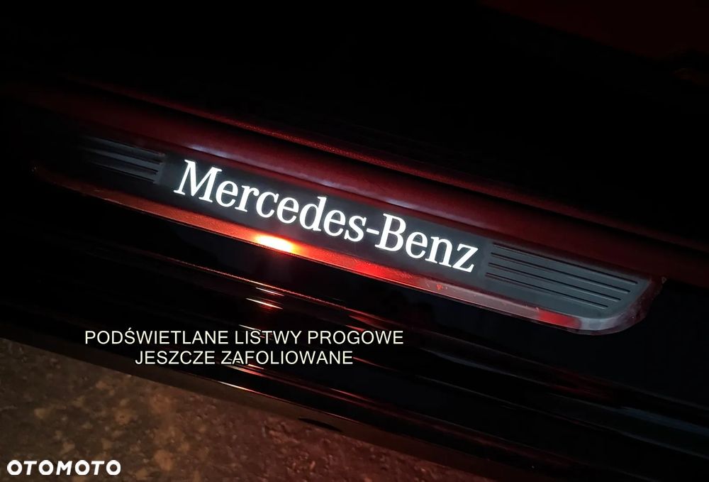 Mercedes-Benz Klasa E 300 Business Edition - 22