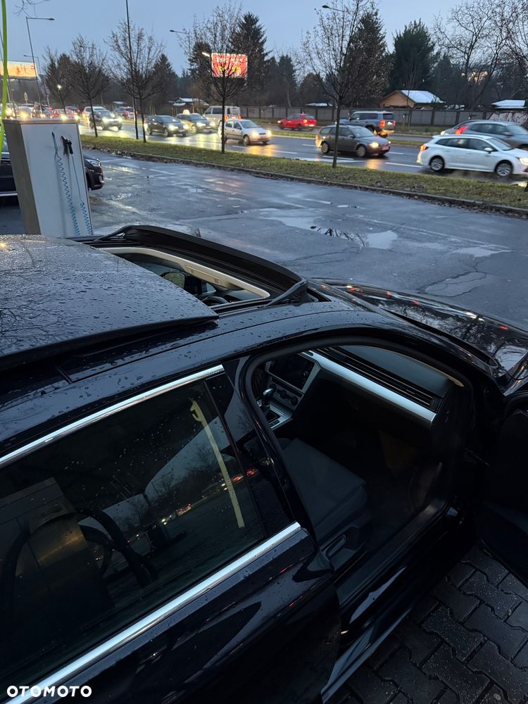 Volkswagen Passat 1.6 TDI SCR DSG Comfortline - 8