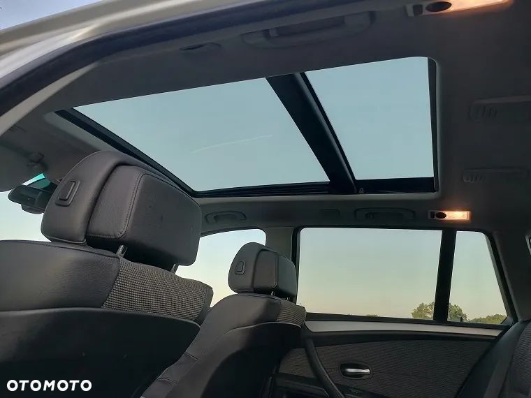 BMW Seria 5 520d - 10