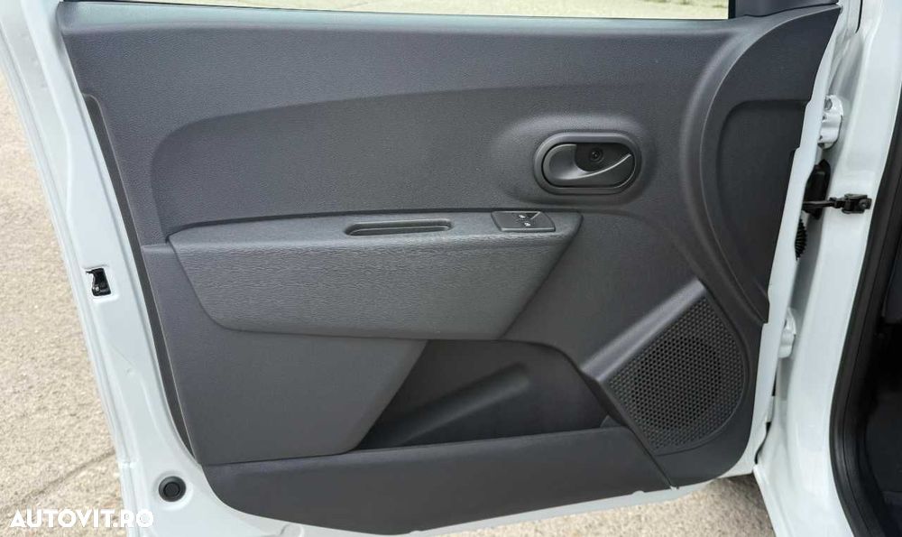 Dacia DOKKER FRIGORIFIC CU REFRIGERARE - 17