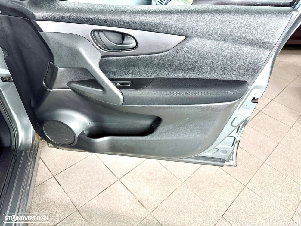 Nissan Qashqai 1.2 DIG-T TEKNA+ - 15