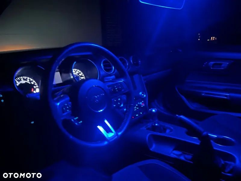 Ford Mustang 5.0 V8 GT - 25