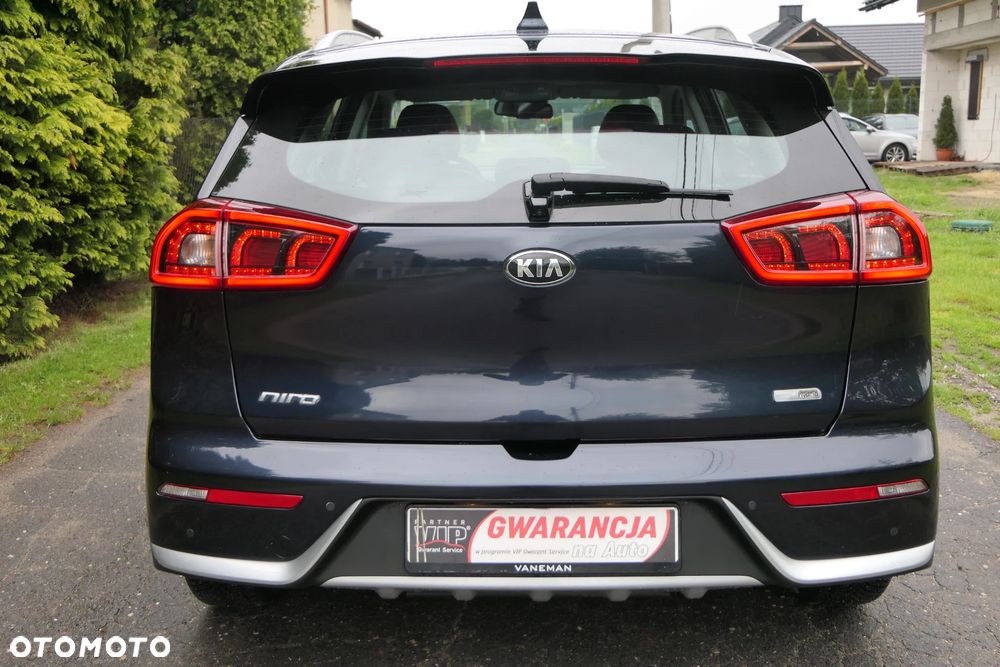 Kia Niro 1.6 GDI HEV 2WD OPF Edition 7 - 15