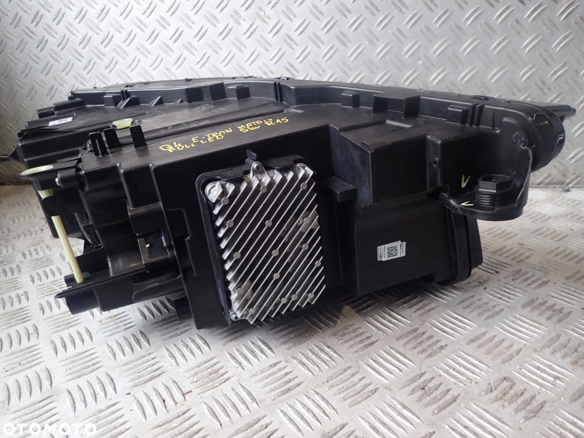AUDI Q4 E-TRON LAMPA REFLEKTOR FULL LED MATRIX EUROPA 89A941035 - 3