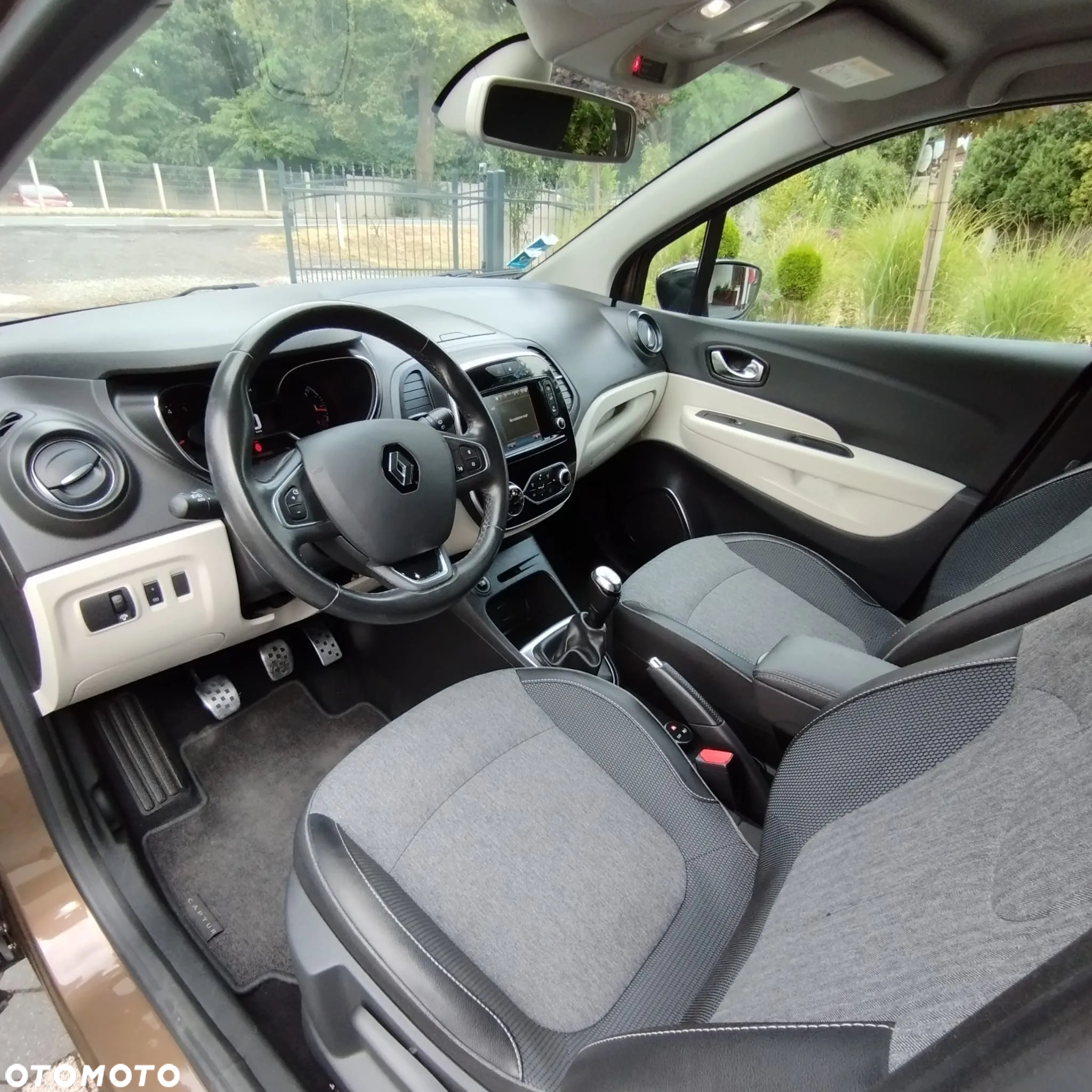 Renault Captur - 7