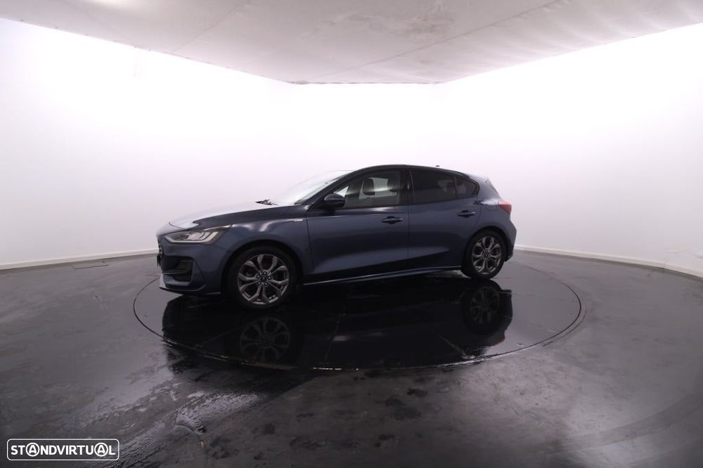 Ford Focus 1.0 EcoBoost MHEV ST-Line - 2
