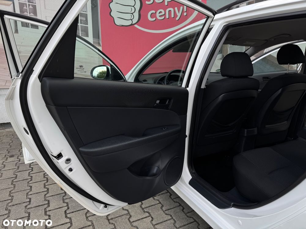Hyundai i30 - 18