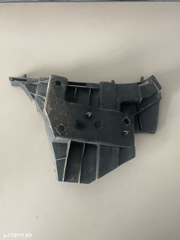 Suport bara aripa stanga fata VOLVO S80-V70 2008-2014 30796422 - 2