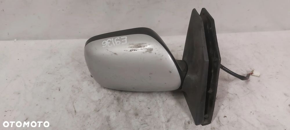 .  LUSTERKO ELEKTRYCZNE TOYOTA COROLLA E12 PRAWE 3PIN 1CO SREBRNY - 3