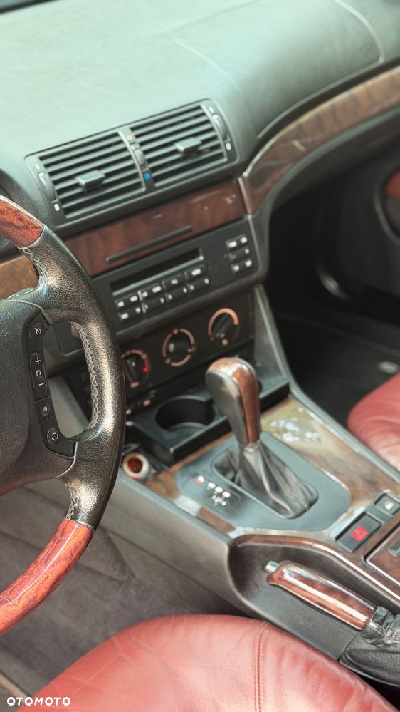 BMW Seria 5 - 16