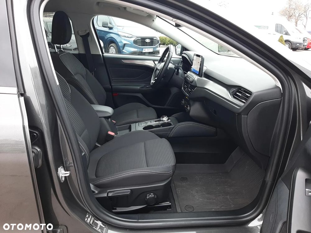 Ford Focus 2.0 EcoBlue Titanium - 19