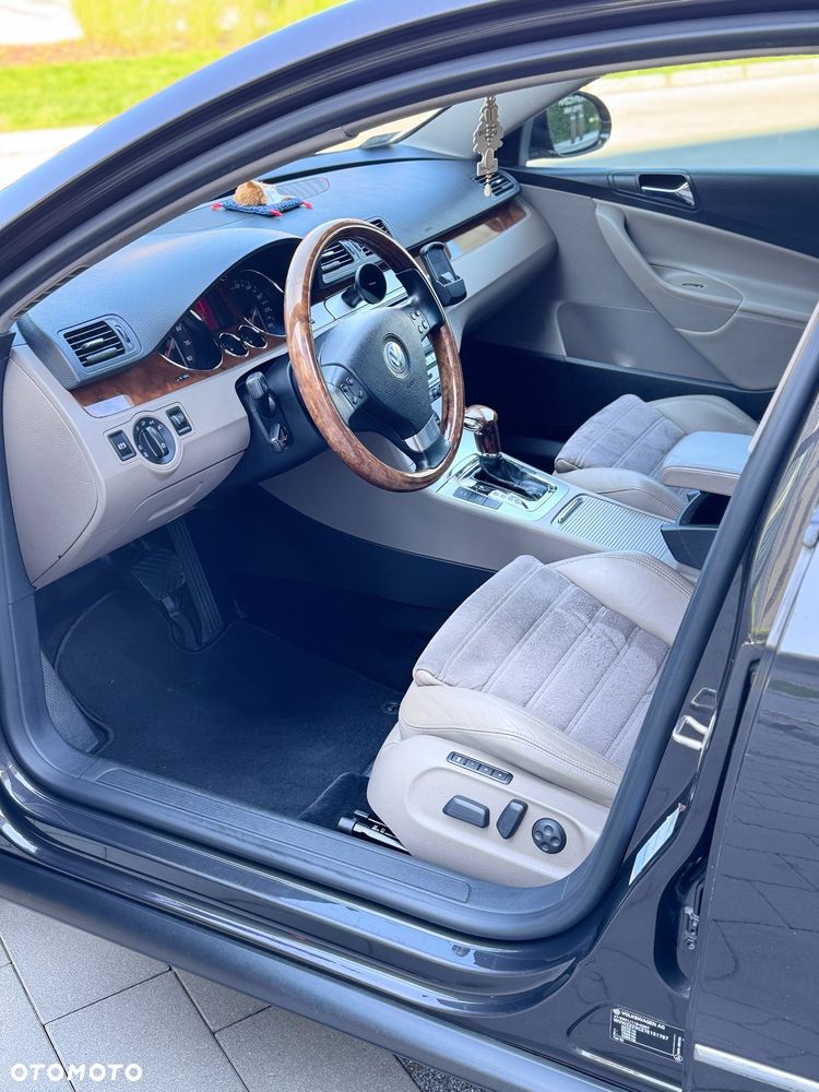 Volkswagen Passat 1.6 FSI Highline Tiptr - 9