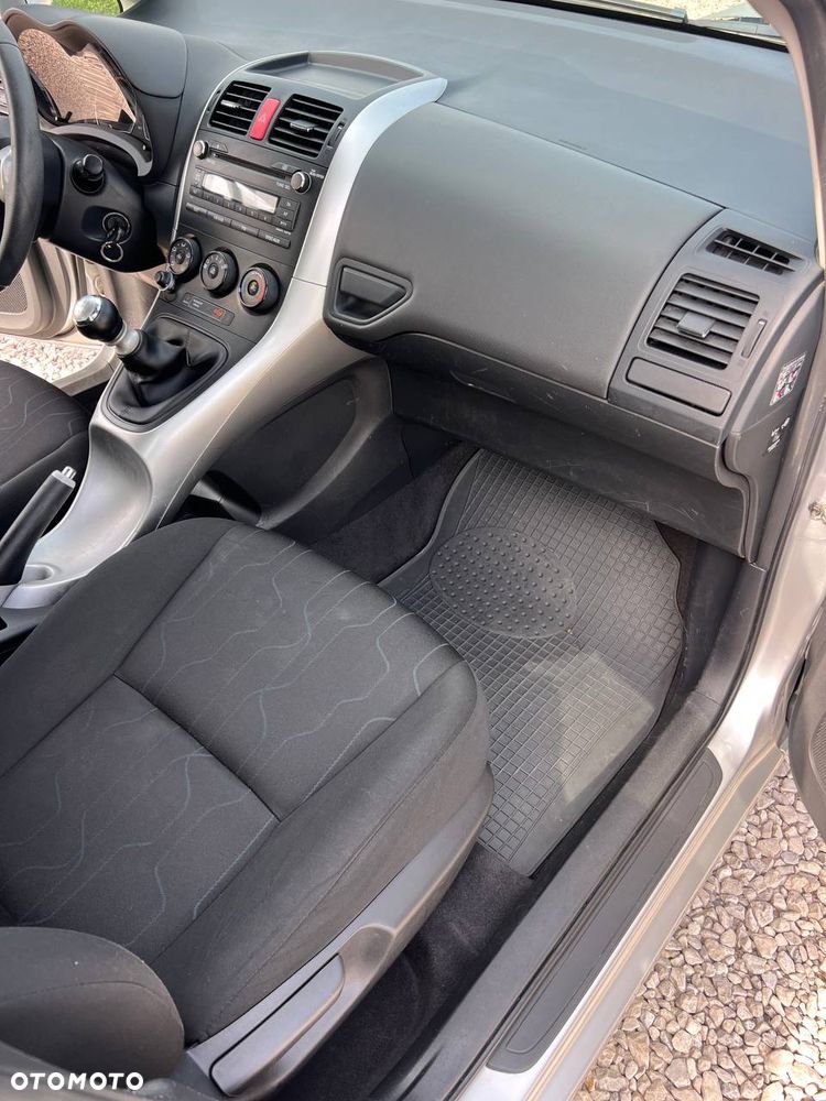 Toyota Auris 1.6 Luna Start - 7