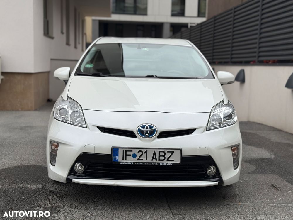 Toyota Prius Sol Plus - 2