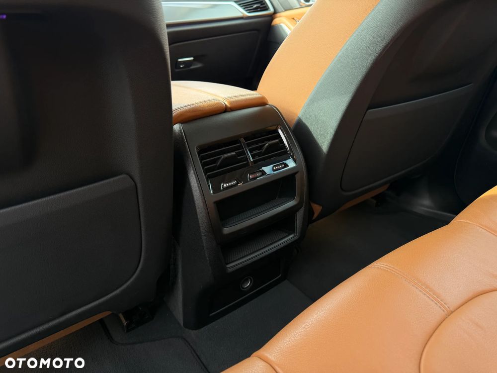 BMW X5 xDrive40i - 11