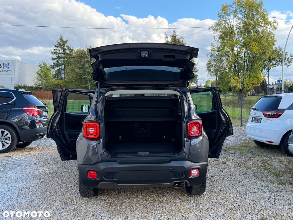 Jeep Renegade - 14