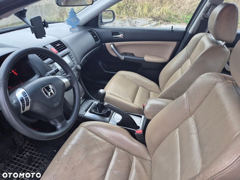 Honda Accord 2.0 Comfort - 3