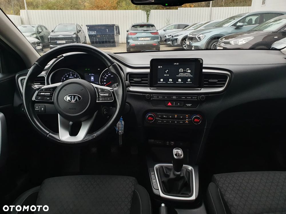 Kia Ceed 1.4 T-GDI M - 29