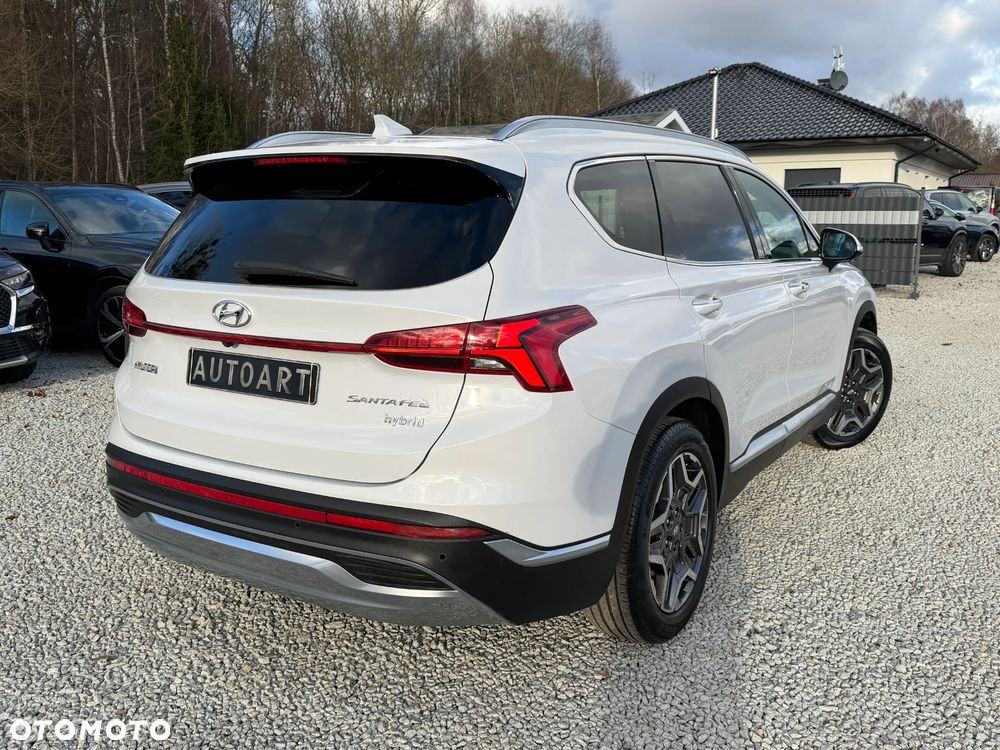 Hyundai Santa Fe 1.6 HEV 2WD SEVEN Signature - 15