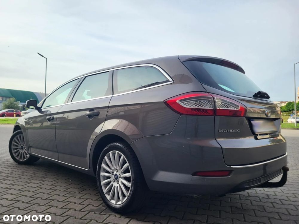 Ford Mondeo 2.0 FF Titanium - 17