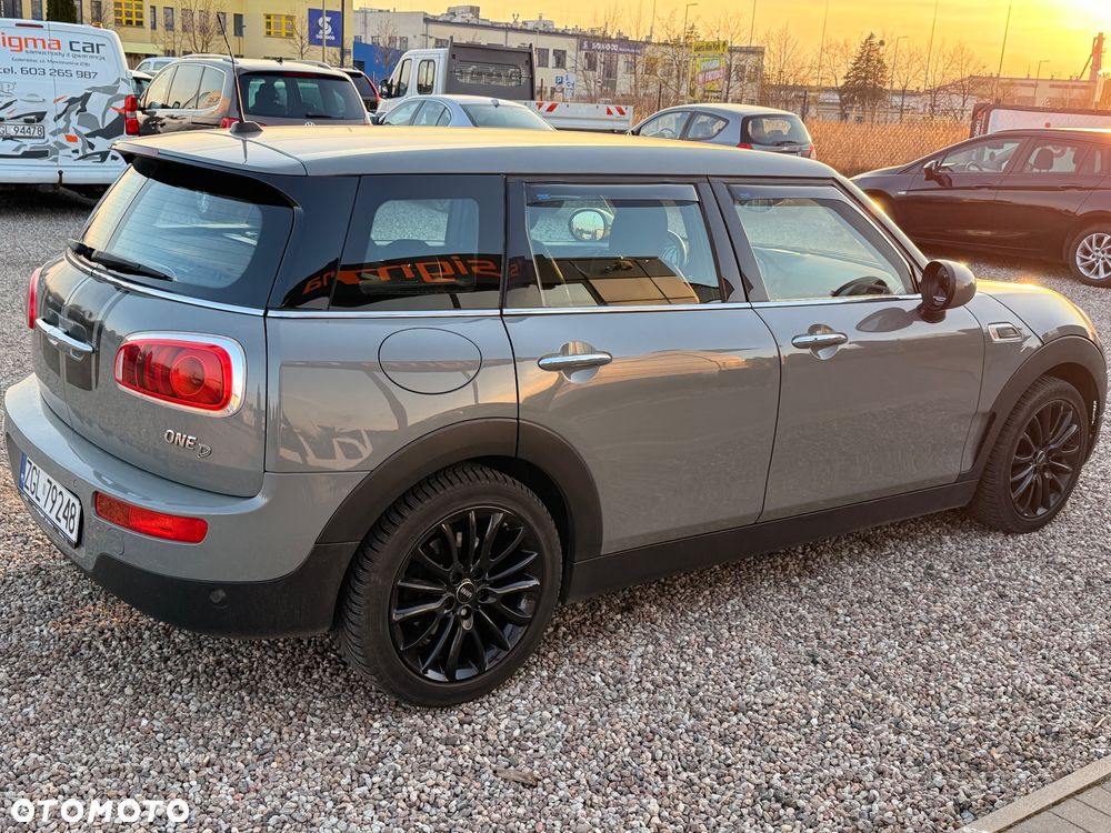 MINI Clubman One D Essential Trim - 16