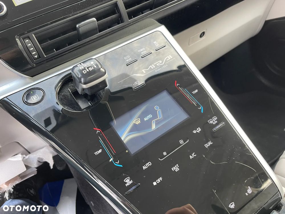 Toyota Mirai - 19