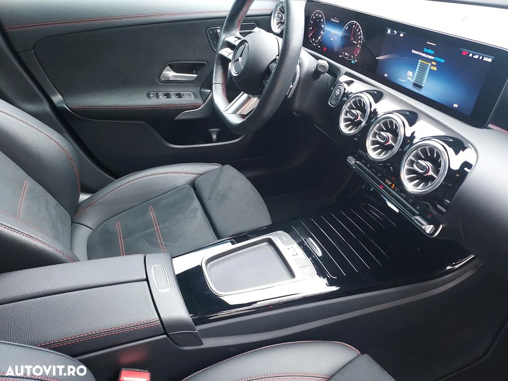 Mercedes-Benz CLA 250 - 13