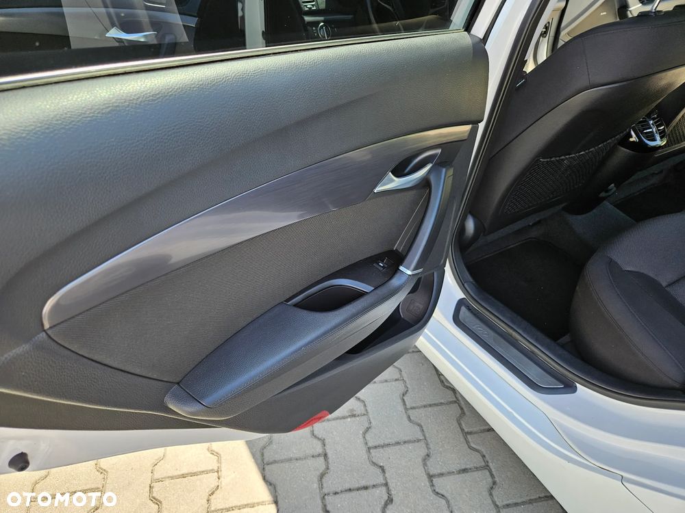 Hyundai i40 1.7 CRDi Premium - 12