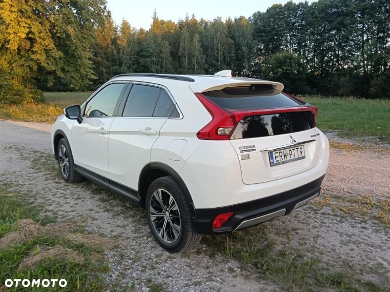 Mitsubishi Eclipse Cross 1.5 T Invite Plus - 4