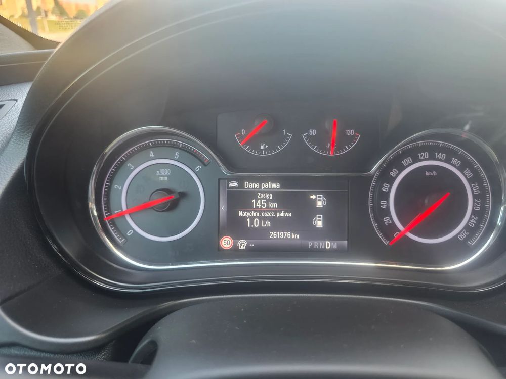 Opel Insignia 2.0 CDTI automatik Business Edition - 39