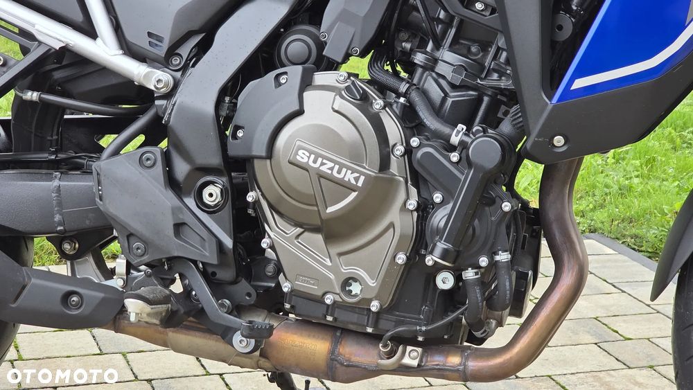 Suzuki V-STROM - 17