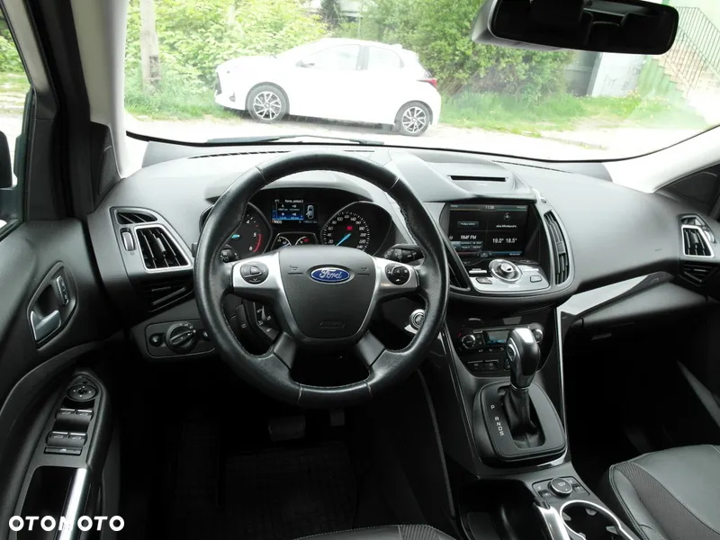 Ford Kuga 2.0 TDCi 4x4 Individual - 23