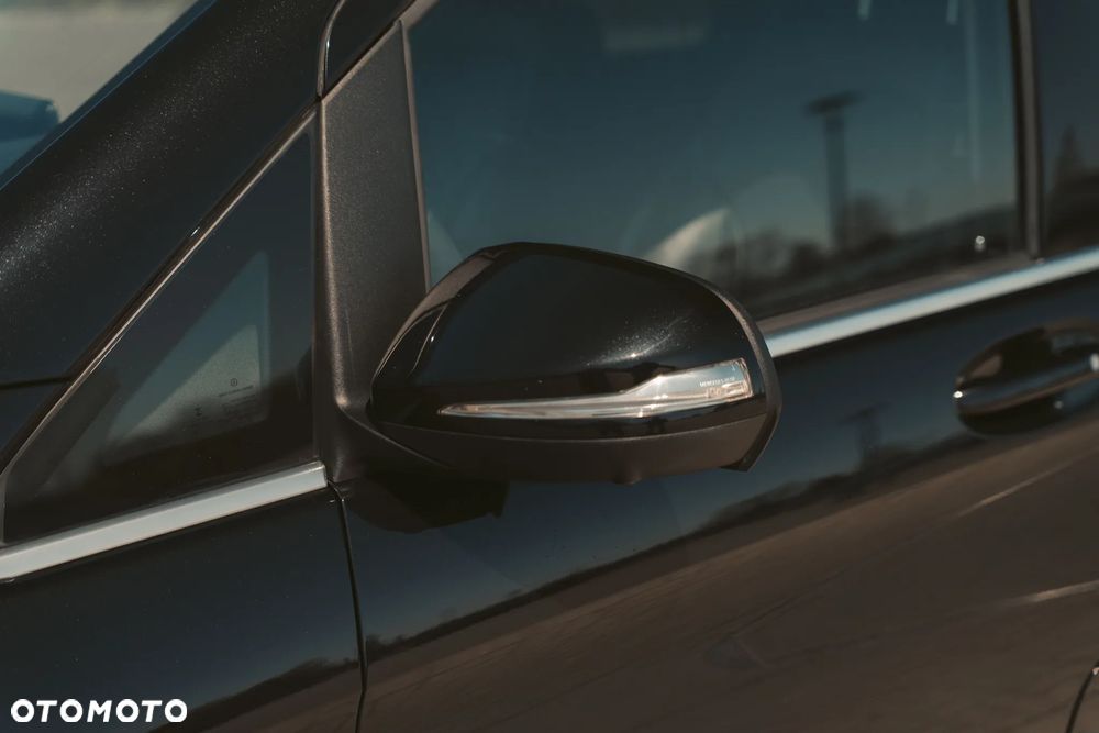 Mercedes-Benz Klasa V 250 (BlueTEC) d Avantgarde 7G-Tronic (d³ugi) - 9