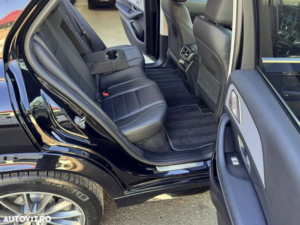 Mercedes-Benz GLE - 22