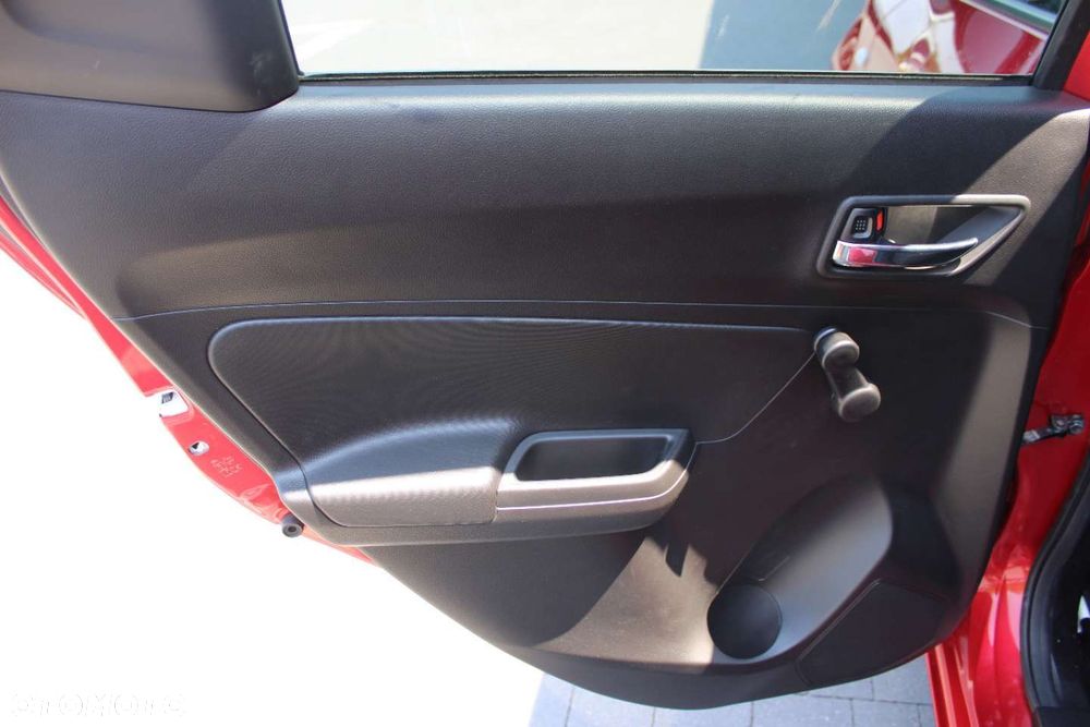 Suzuki Swift - 22