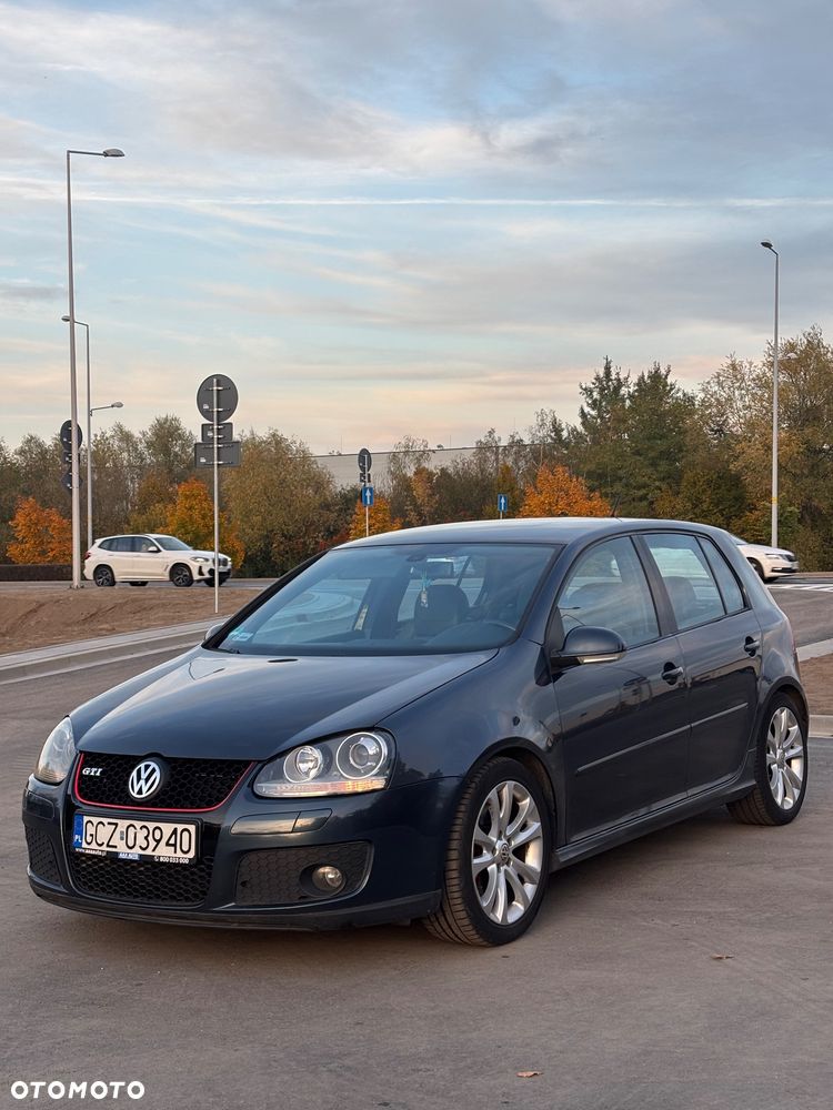 Volkswagen Golf 2.0 TSI GTI DSG - 17