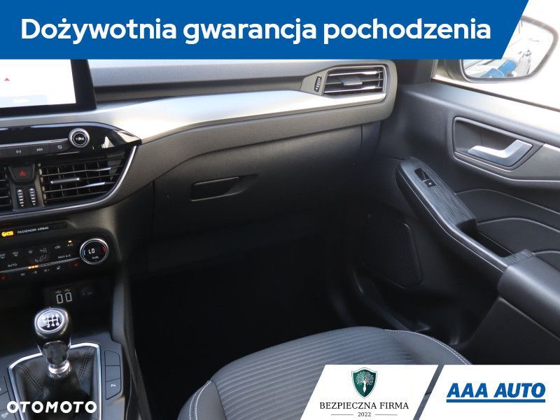 Ford Kuga - 9