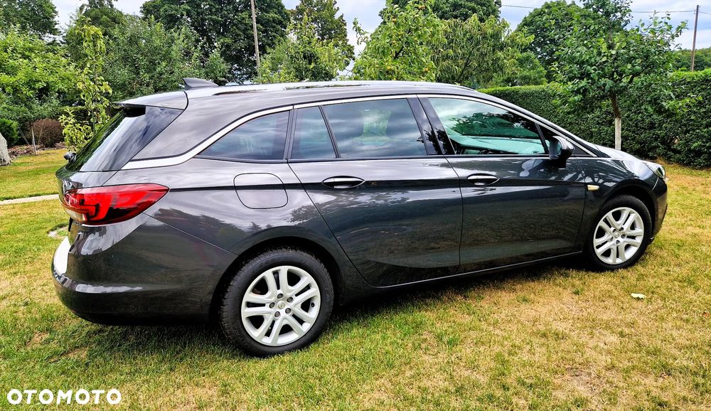 Opel Astra 1.6 D (CDTI) Start/Stop Innovation - 11