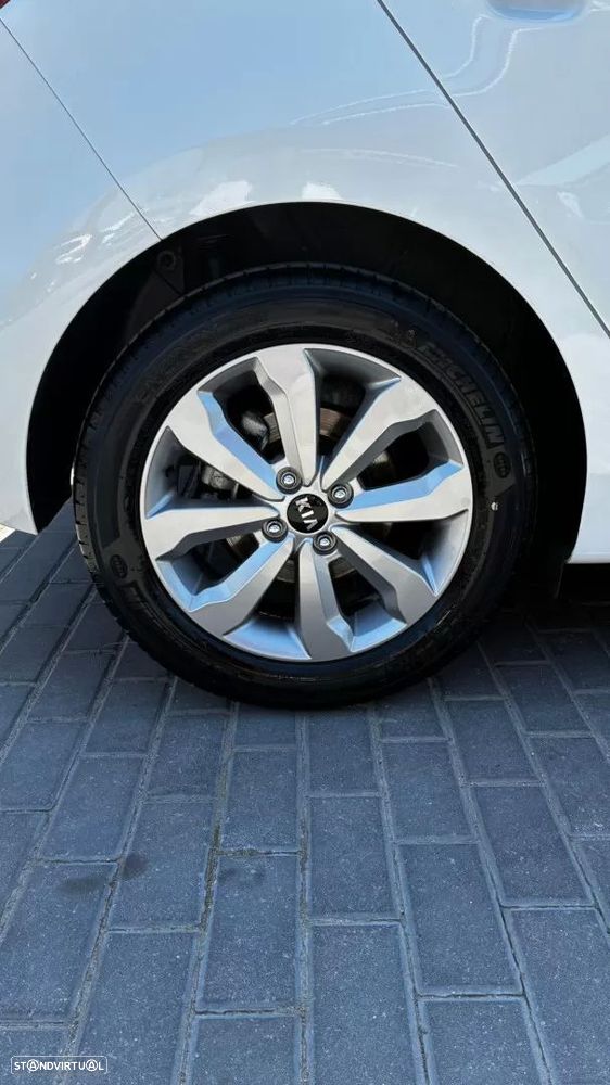Kia Rio 1.0 T-GDi Wave - 6