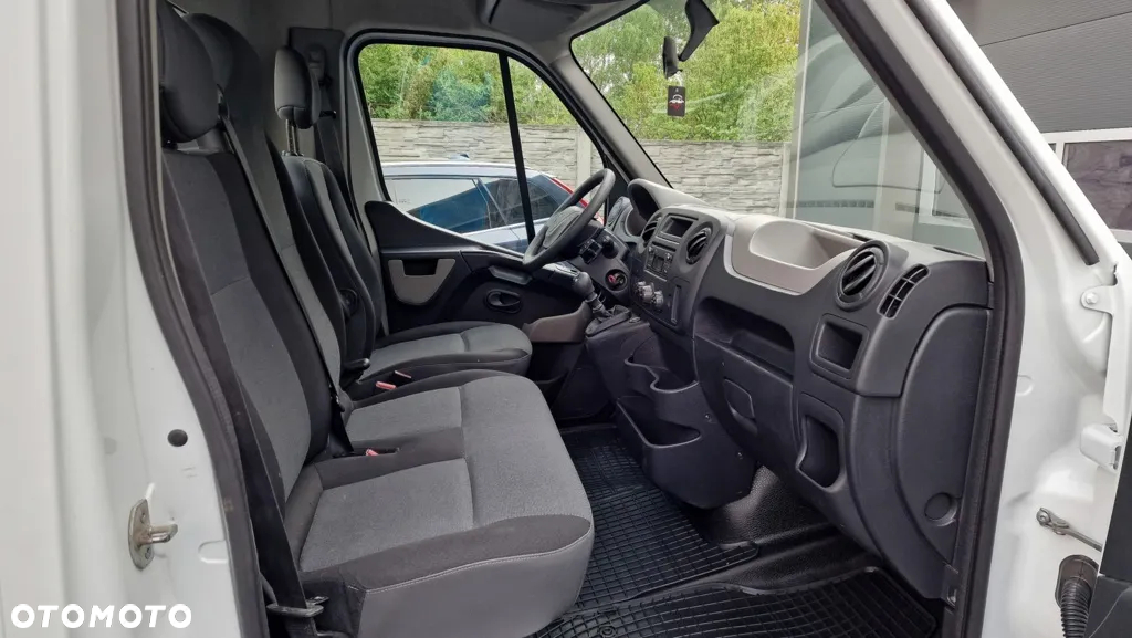Renault Master - 15