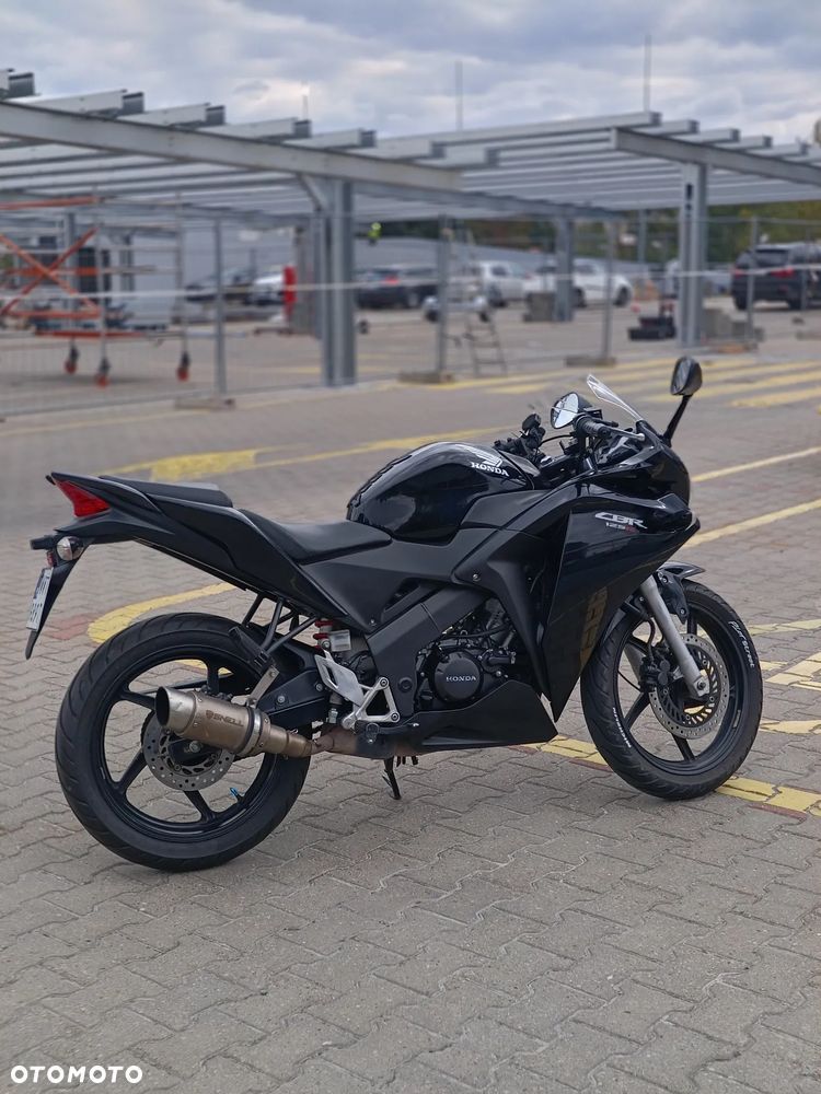 Honda CBR - 6