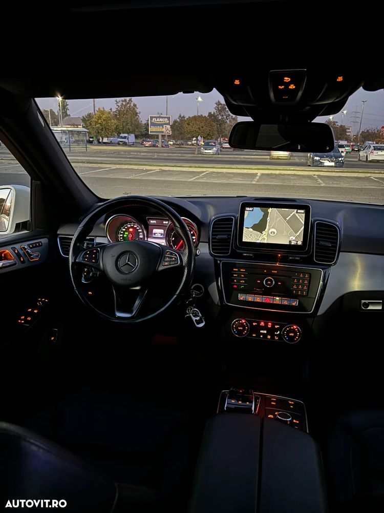 Mercedes-Benz GLE 350 d 4MATIC - 13